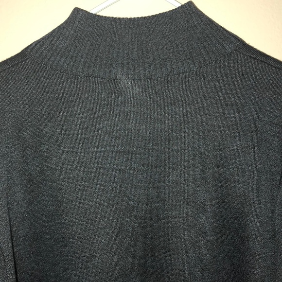 Men’s Turtleneck/Zipper sweater Large - Picture 6 of 6